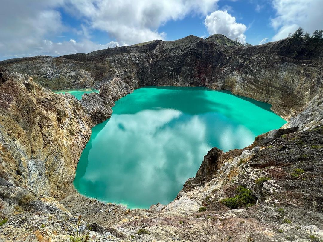 Kelimutu Sunrise Tour 2 Days 1 Night