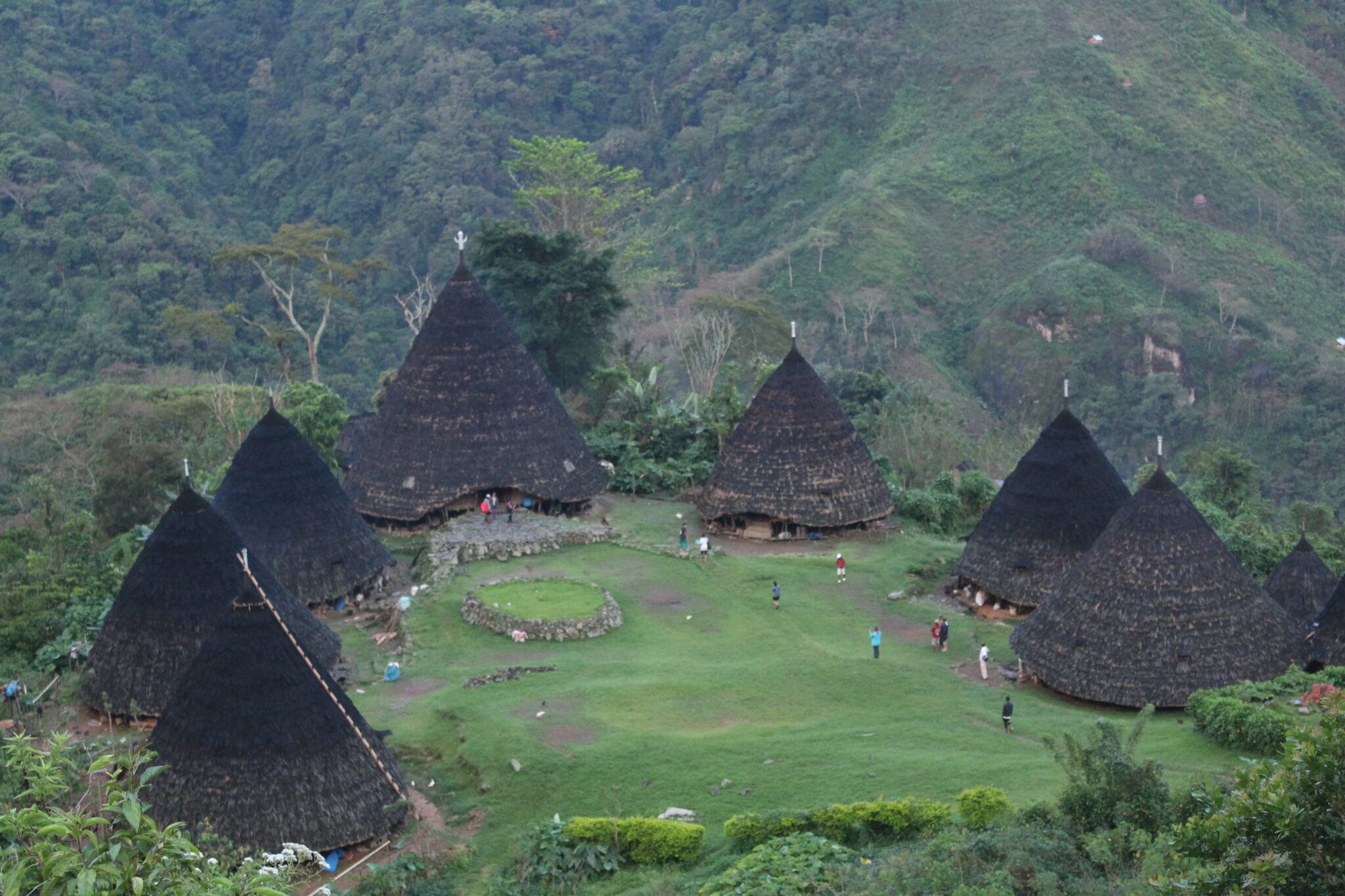 Flores island tour packages in indonesia