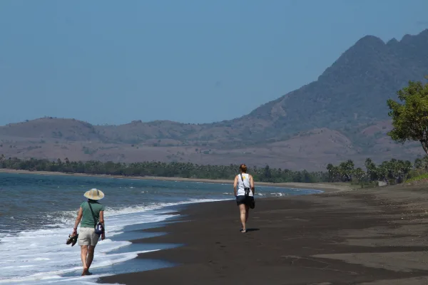 Flores Roundtrip 7 days 6 nights in Indonesia