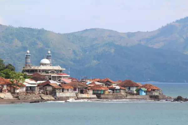 Flores Roundtrip 7 days 6 nights in Indonesia