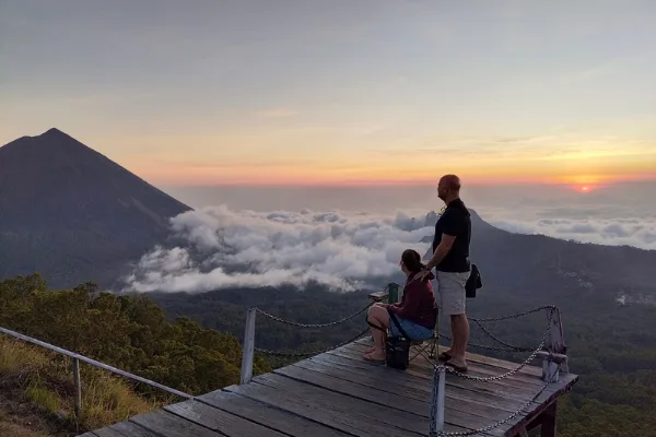 Flores Snorkeling & Sighseeing tour 5 days in indonesia