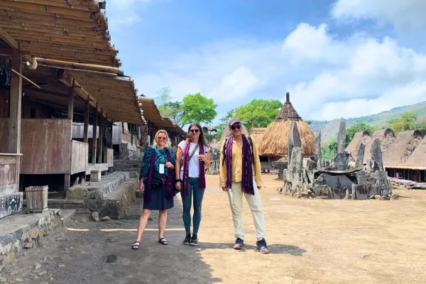 Flores Snorkeling & Sighseeing tour 5 days in indonesia